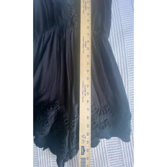 Xhiliration cute black fancy flowing lace trim summer romper medium loose fit - Picture 5 of 9